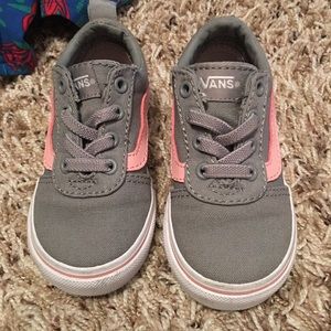 Toddler Girl Size 5 Grey/Pink Vans